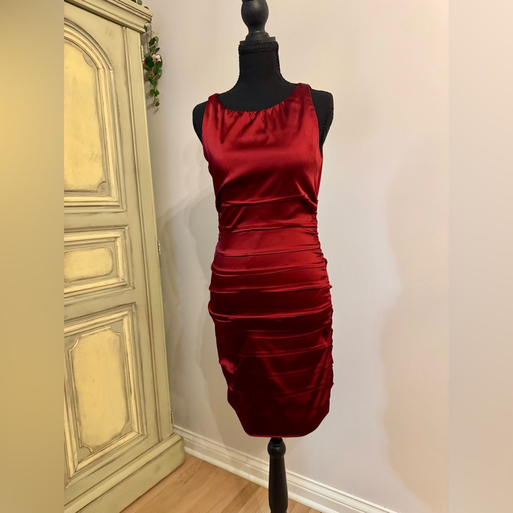 Taylor Satin Ruched Midi Dress in Burgundy